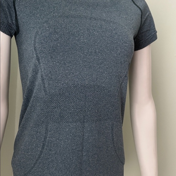 Lululemon Swiftly Tech Short Sleeve Desert Teal size 6 - Picture 3 of 6